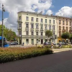 1 Bedroom Apartment With Ac - Dluga 65 Street