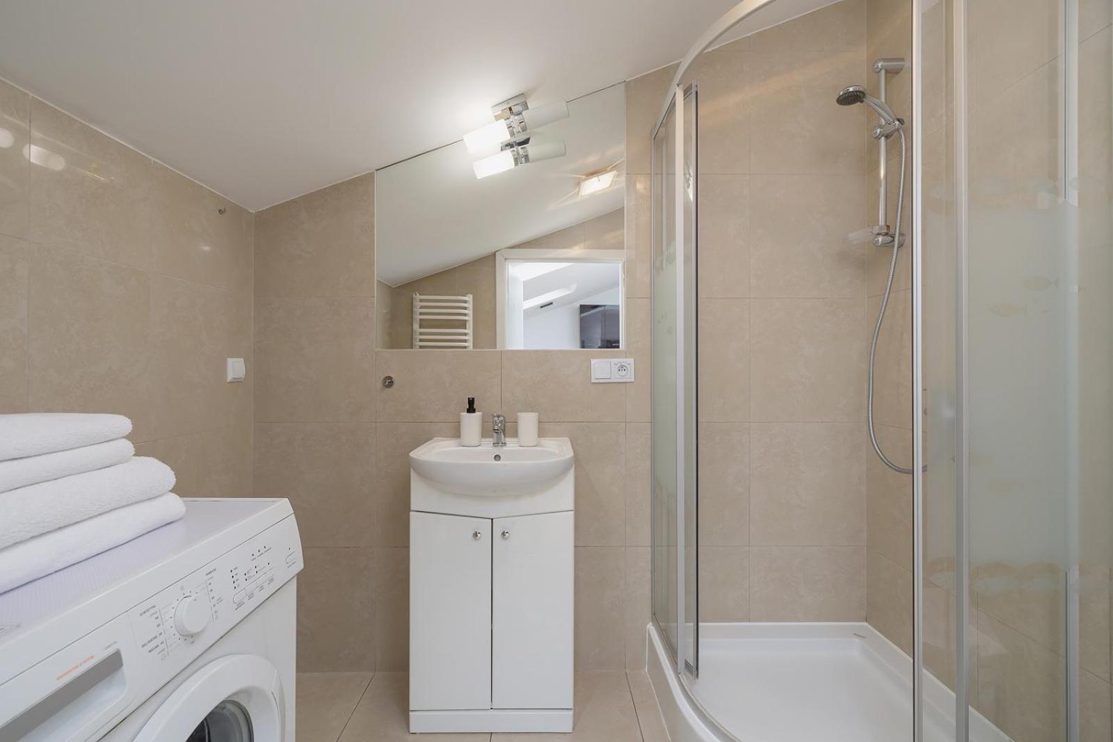 1 Bedroom With Ac - Dluga 65 Street Appartement Krakau